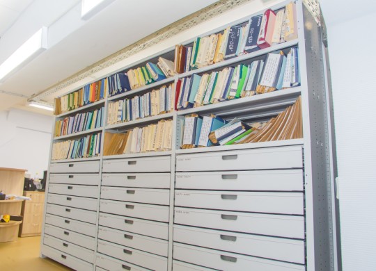 Комбинированные стеллажи